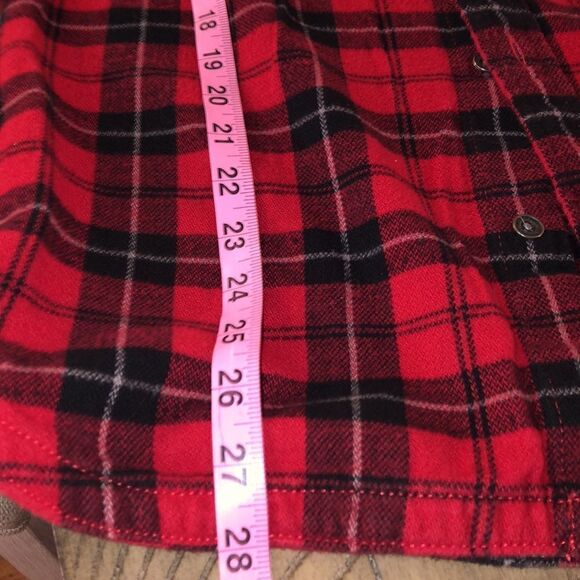 Superdry Unisex Classic Cotton Flannel in Red & White Buffalo Check - Picture 14 of 17